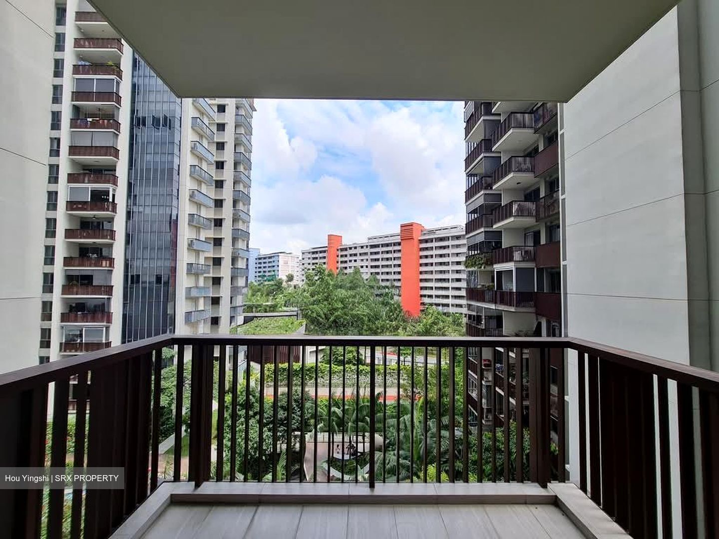 Lakeville (D22), Condominium #558712631